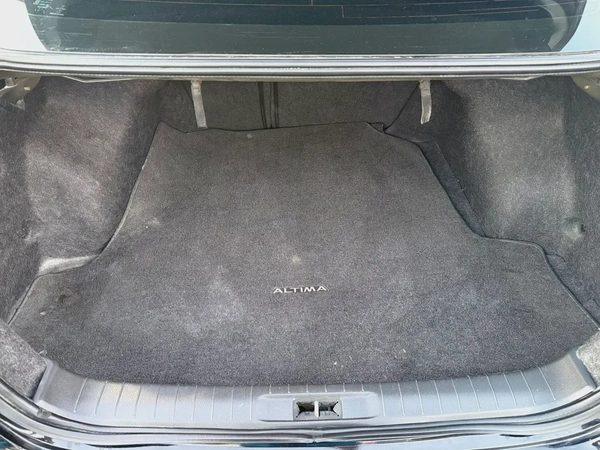 نيسان التيما SV 2017 وراد أمريكي