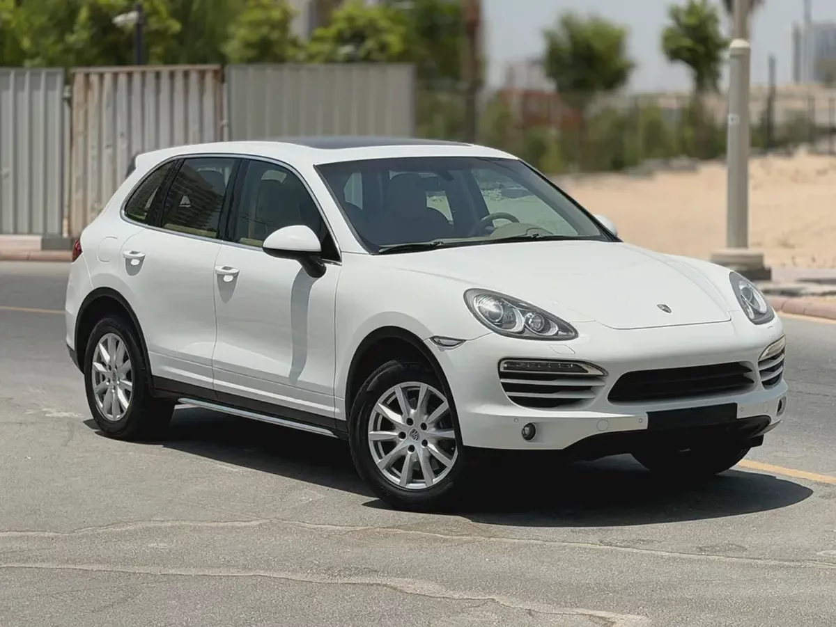 2014 Porsche Cayenne Standard-2-2