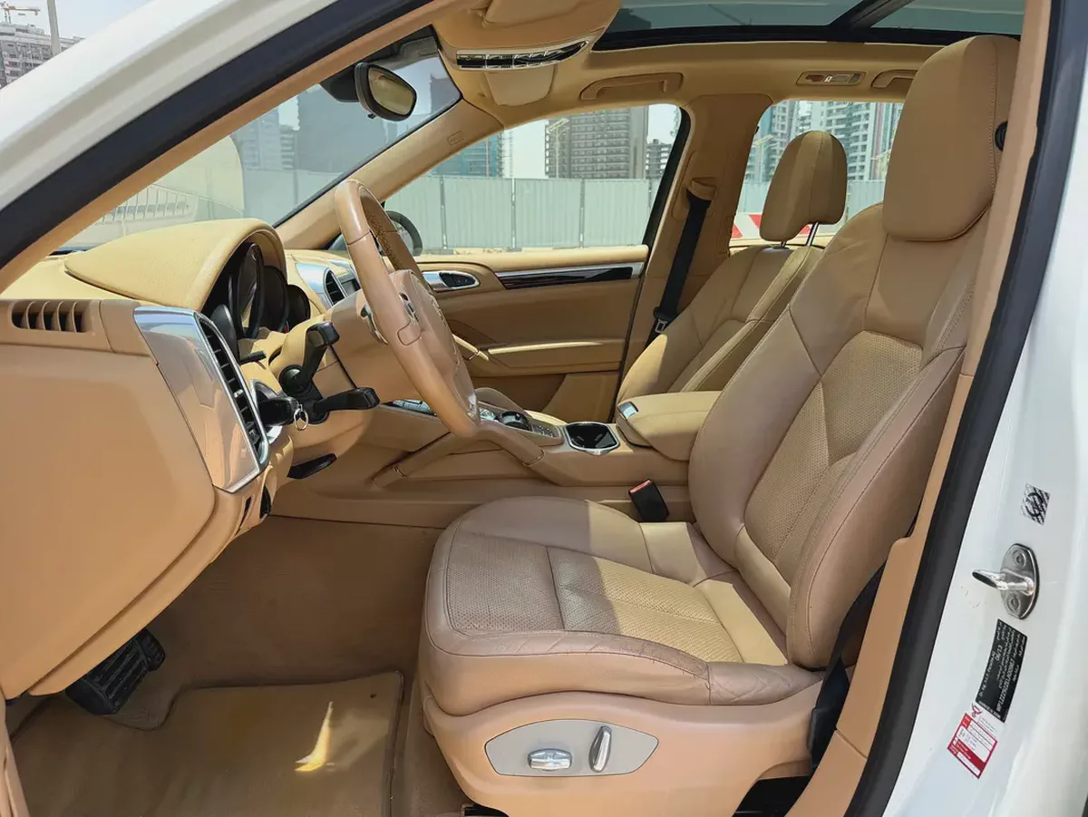 2014 Porsche Cayenne Standard-6-6