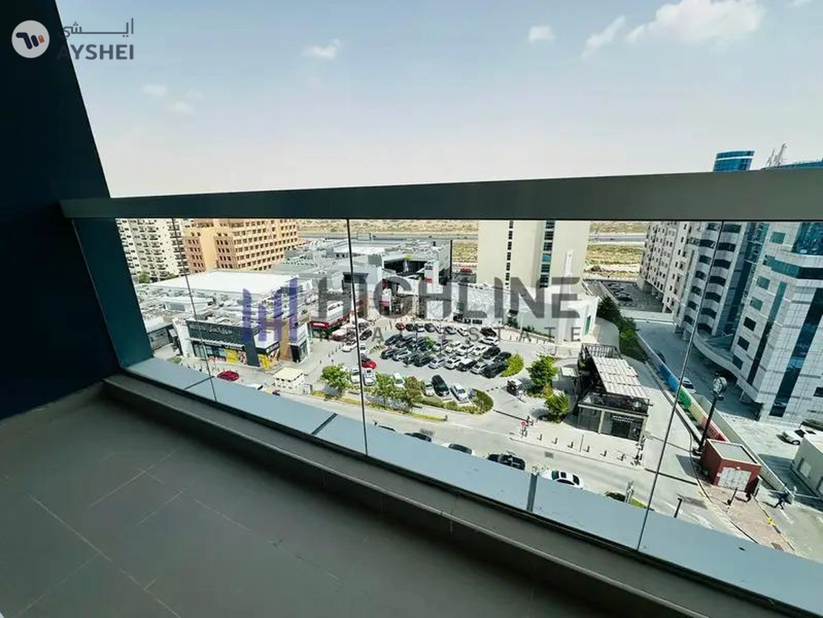 Prime Location | Near Souq Extra | Ready to Move-5-5