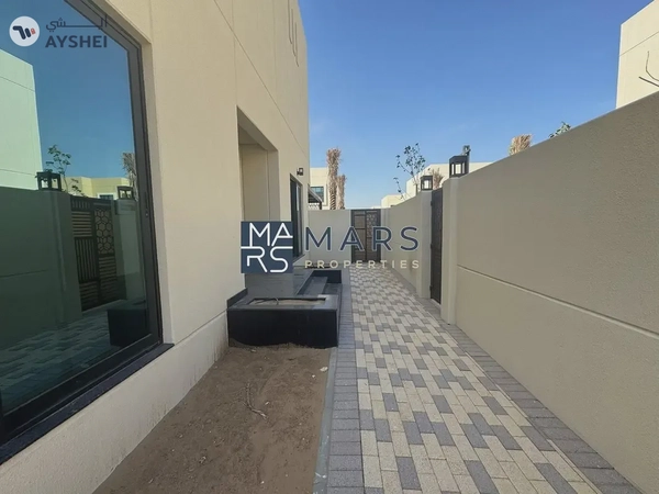 Brand New End Unit | In Lavish Community