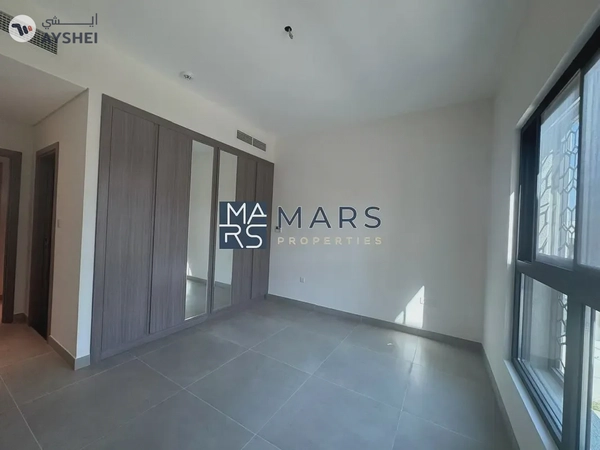 Brand New End Unit | In Lavish Community