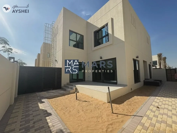 Brand New End Unit | In Lavish Community