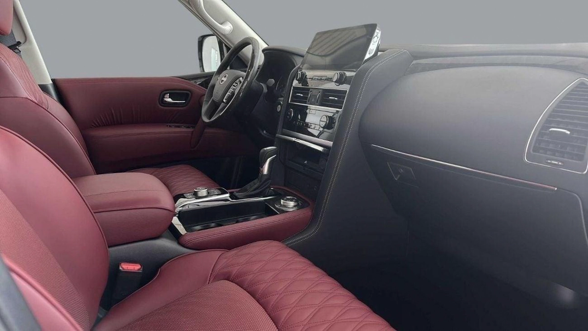 Nissan Patrol LE PLATINUM CITY Nissan Patrol Platinum LE 2024 5.6L 0KM (Export ONLY)-11-0