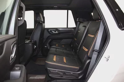 GMC Yukon AT4 2023 GCC Specs-9