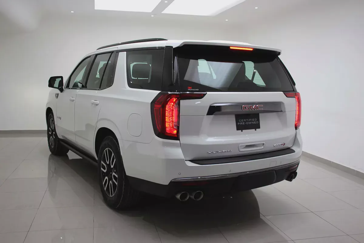 GMC Yukon AT4 2023 GCC Specs-2-2