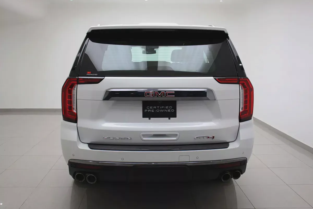 GMC Yukon AT4 2023 GCC Specs-3-3