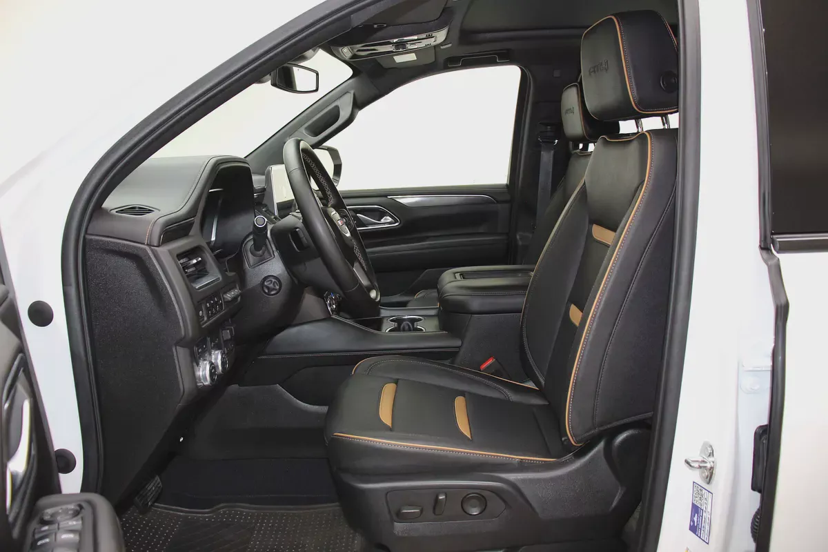 GMC Yukon AT4 2023 GCC Specs-8-8