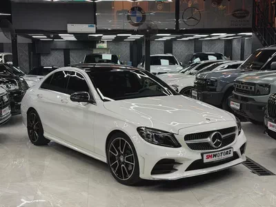 C200 AMG | Full Agency Service History | Low Kms | GCC Specs-1