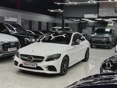 C200 AMG | Full Agency Service History | Low Kms | GCC Specs-3