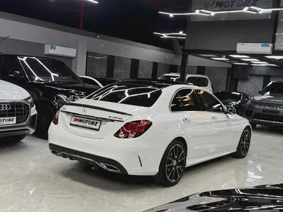 C200 AMG | Full Agency Service History | Low Kms | GCC Specs-4