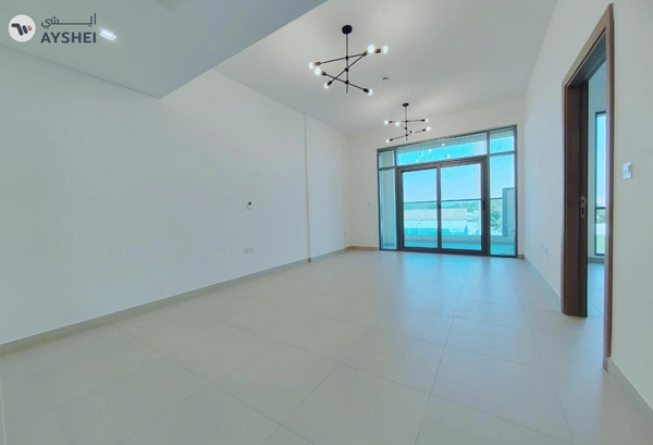 Apartment for rent in Al Nasr Square, Oud Metha