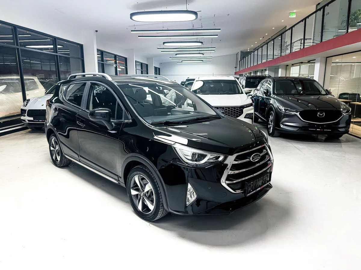 2024 JAC S3 Plus Intelligent Luxury 1.6L V4 // EMI Starts from 580 AED