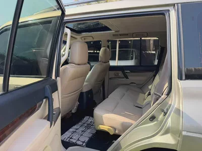 Mitsubishi Pajero 2013 GLS GCC Specs - Well Maintained-6
