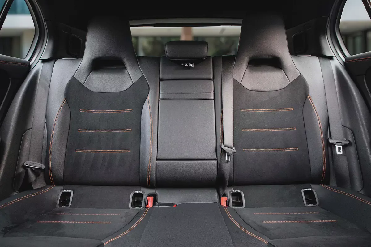 3,917 P.M |  A45 AMG S | 0% Downpayment | Magnificient Condition!-11-11