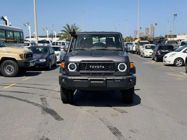 Toyota Land Cruiser Pick Up