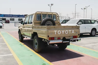 Toyota Land Cruiser 70 Series 4.0L LC 79 Base 2026 GCC Specs-9