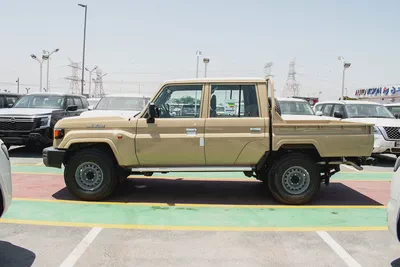Toyota Land Cruiser 70 Series 4.0L LC 79 Base 2026 GCC Specs-10