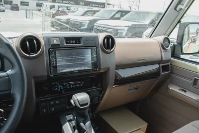 Toyota Land Cruiser 70 Series 4.0L LC 79 Base 2026 GCC Specs-3