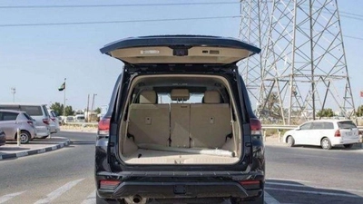 Toyota Land Cruiser Land cruiser GXR 4.0L FULL OPTION 2025-7
