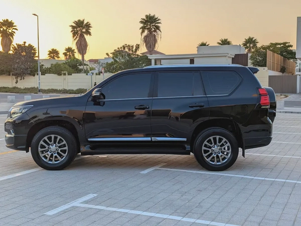Toyota Prado VXR 2020 GCC Specs - Accident Free - Well Maintained