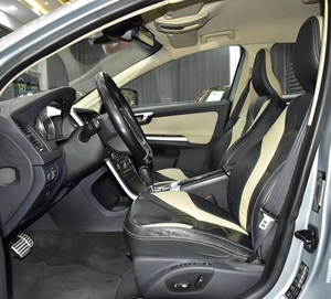 Volvo T6 AWD R-Design ( 2010 Model ) in Silver Color GCC Specs