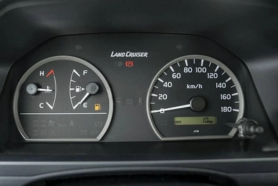 Toyota Land Cruiser 70 D/C  4.2  DIESEL-6