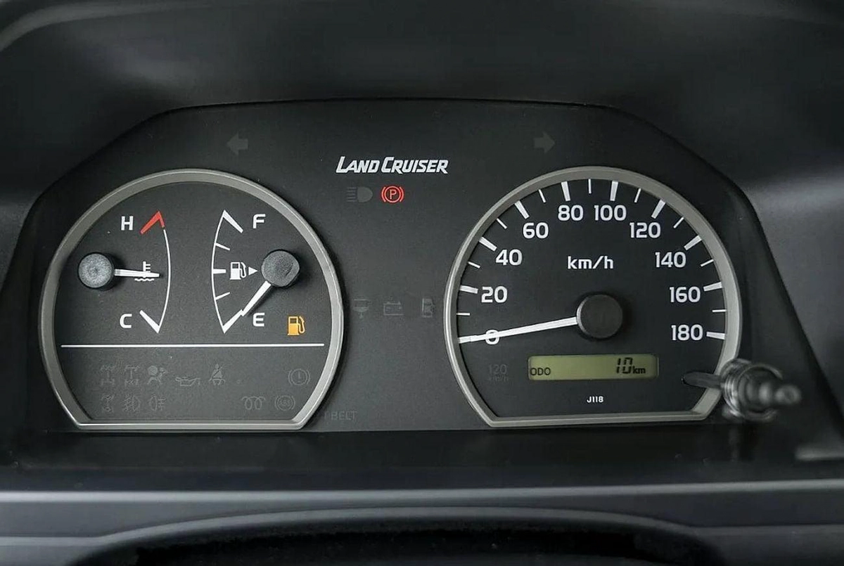 Toyota Land Cruiser 70 D/C  4.2  DIESEL-6-6