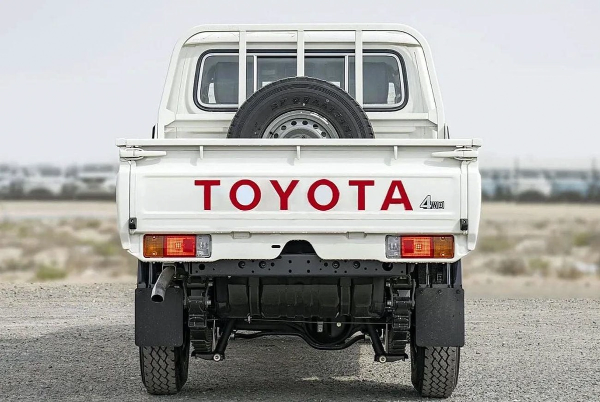 Toyota Land Cruiser 70 D/C  4.2  DIESEL-16-16