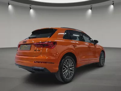 2023 Audi Q3 35 TFSI Progress Black - Agency Warranty + Service Contract-4