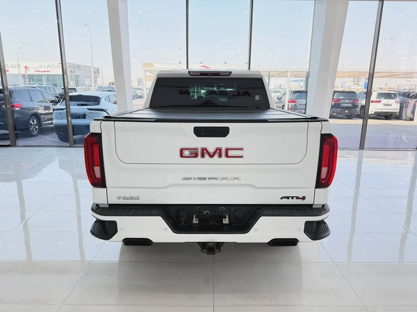 جي ام سي سييرا AT4 6.2L ابيض / رمادي خليجي بن حموده GMC Sierra 1500 AT4 2021, GCC Specs