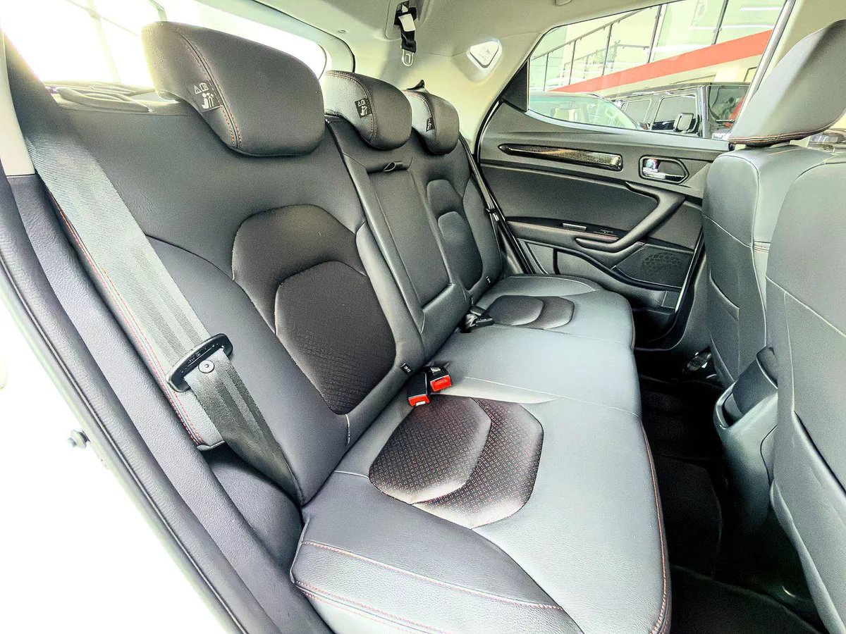 2024 JAC S3 Plus Intelligent Luxury 1.6L V4 // EMI Starts from 580 AED-5-5