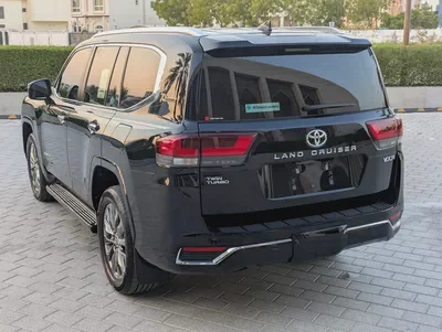 Toyota Land Cruiser VXR 2023 Twin turbo GCC specs Excellent Condition-15