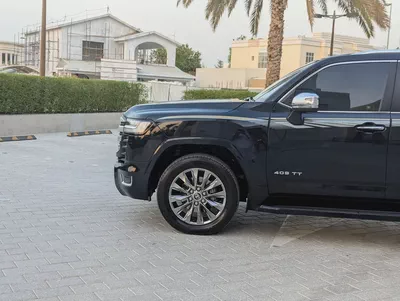 Toyota Land Cruiser VXR 2023 Twin turbo GCC specs Excellent Condition-19