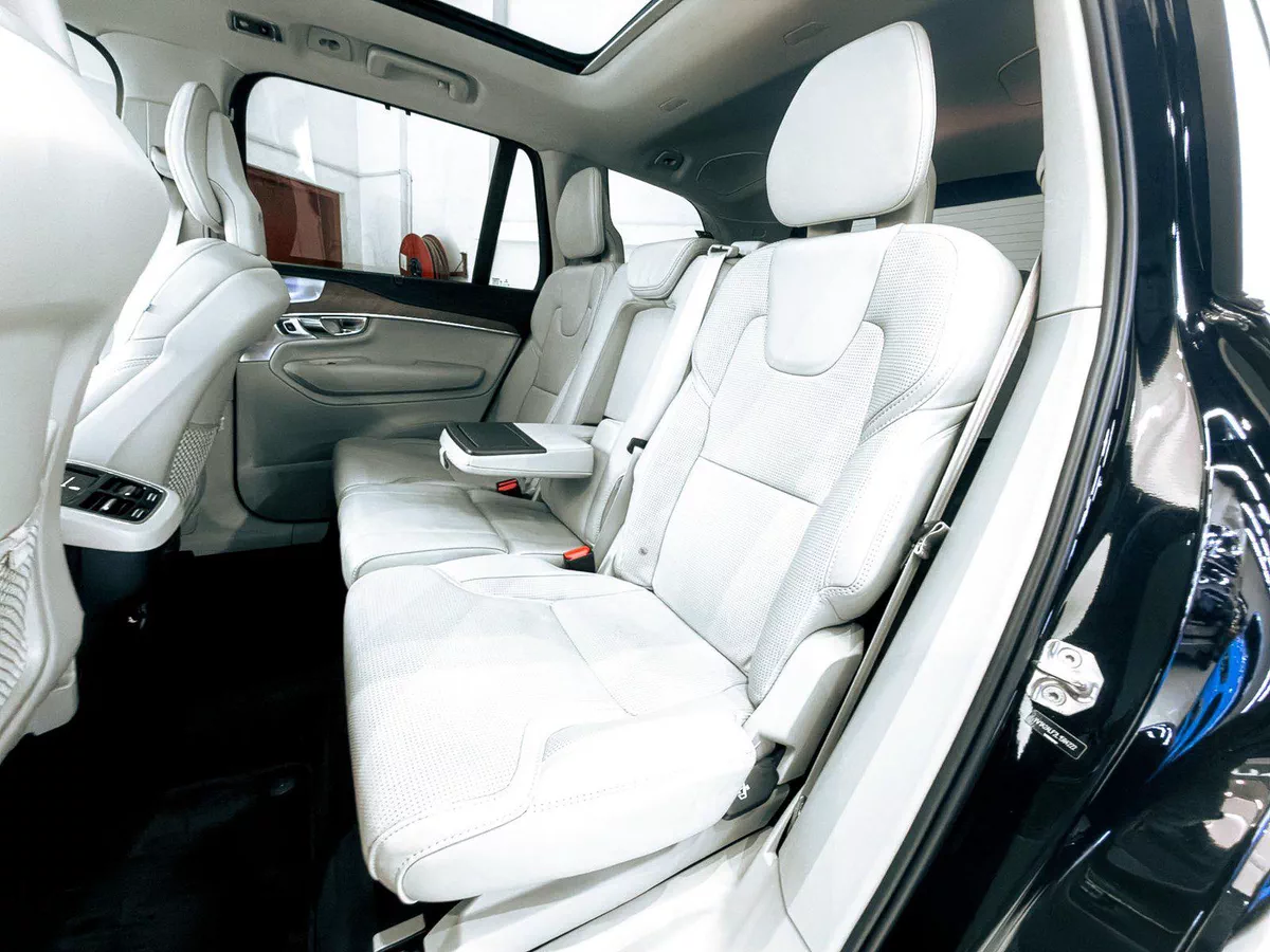 2020 Volvo XC90 T6 Inscription Highline 2.0L V4 // EMI starting from 2,100 AED-1-1