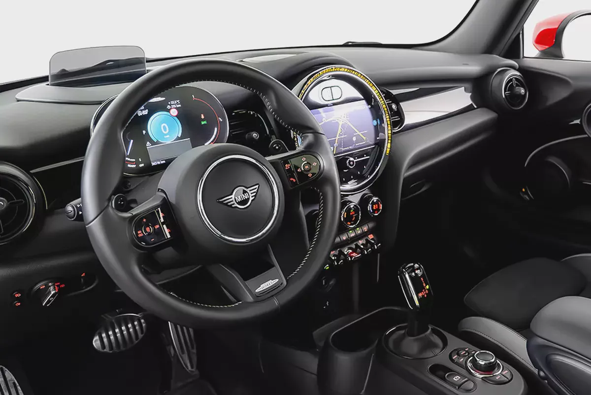 AED 2,193 / 60 months | 0% DP | 2023 MINI COOPER S John Cooper Works / Full Mini Service History-6-6