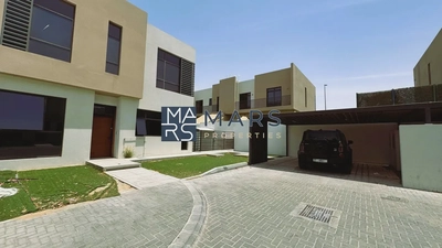 End Unit Villa With Study Room in Excellent Community-18