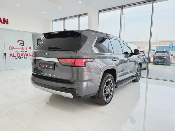 تويوتا سيكويا SEQUOIA IFORCE MAX رمادي/اسود 2023