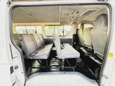 Toyota Hiace 2012 GCC Specs-passenger Van - excellent condition-16