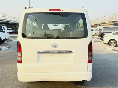 Toyota Hiace 2012 GCC Specs-passenger Van - excellent condition-2