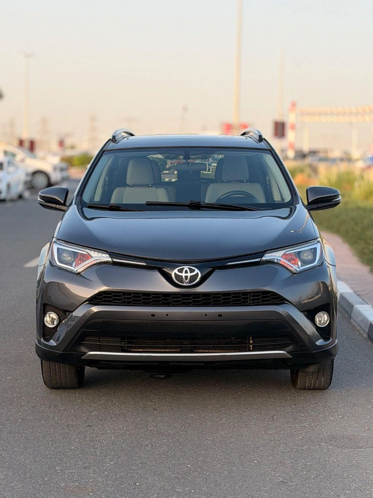 Toyota RAV4 EXR XLE Full option-1-1
