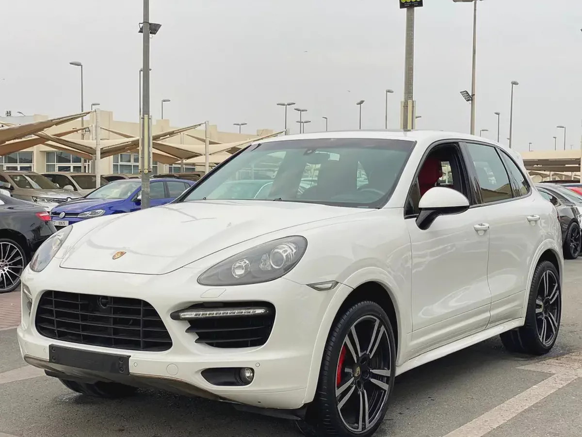(2014) PORSCHE //CAYENNE //TURBO S //GCC//FULL OPTION// GOOD CONDITION//-2-2
