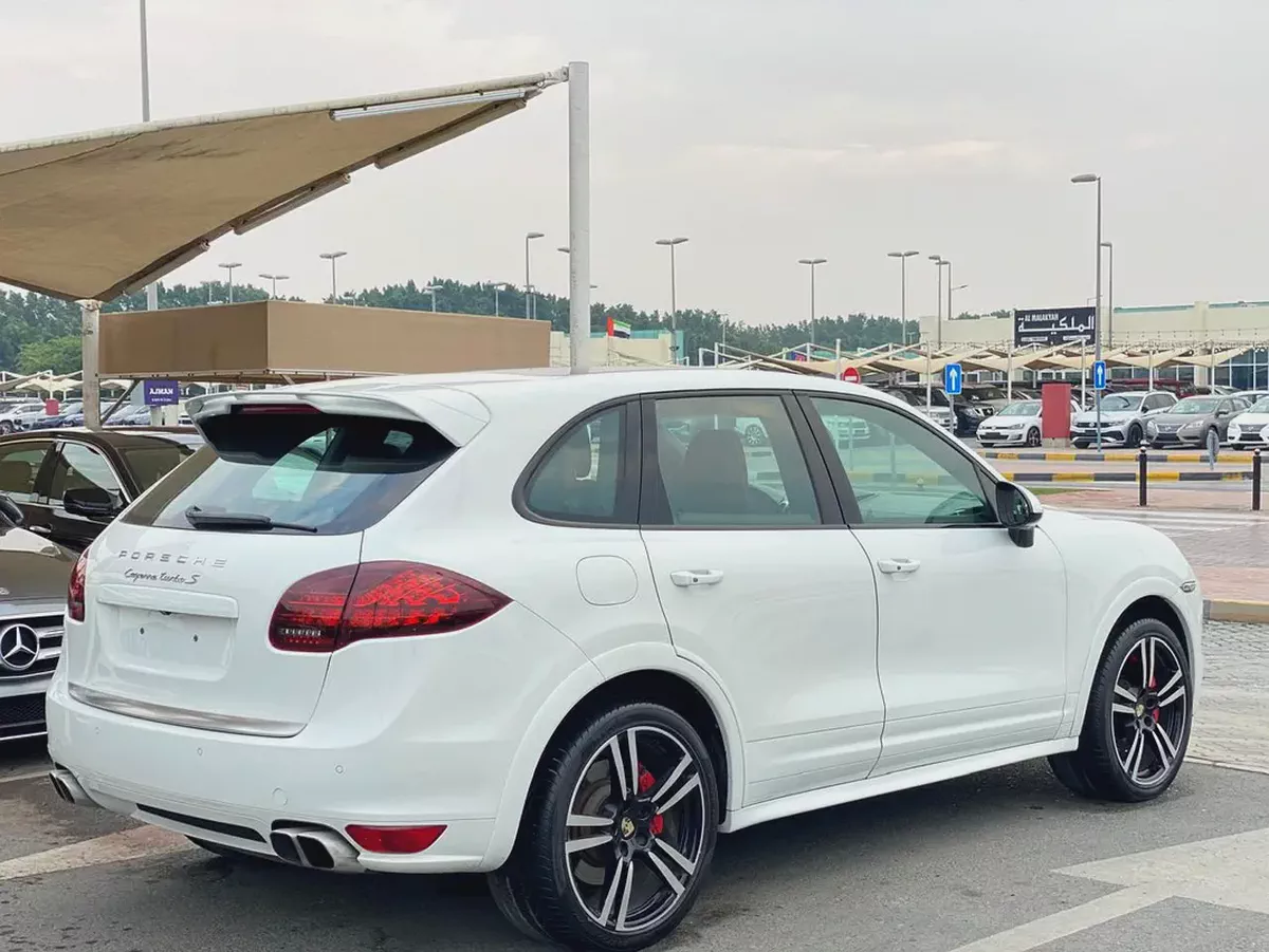 (2014) PORSCHE //CAYENNE //TURBO S //GCC//FULL OPTION// GOOD CONDITION//-5-5