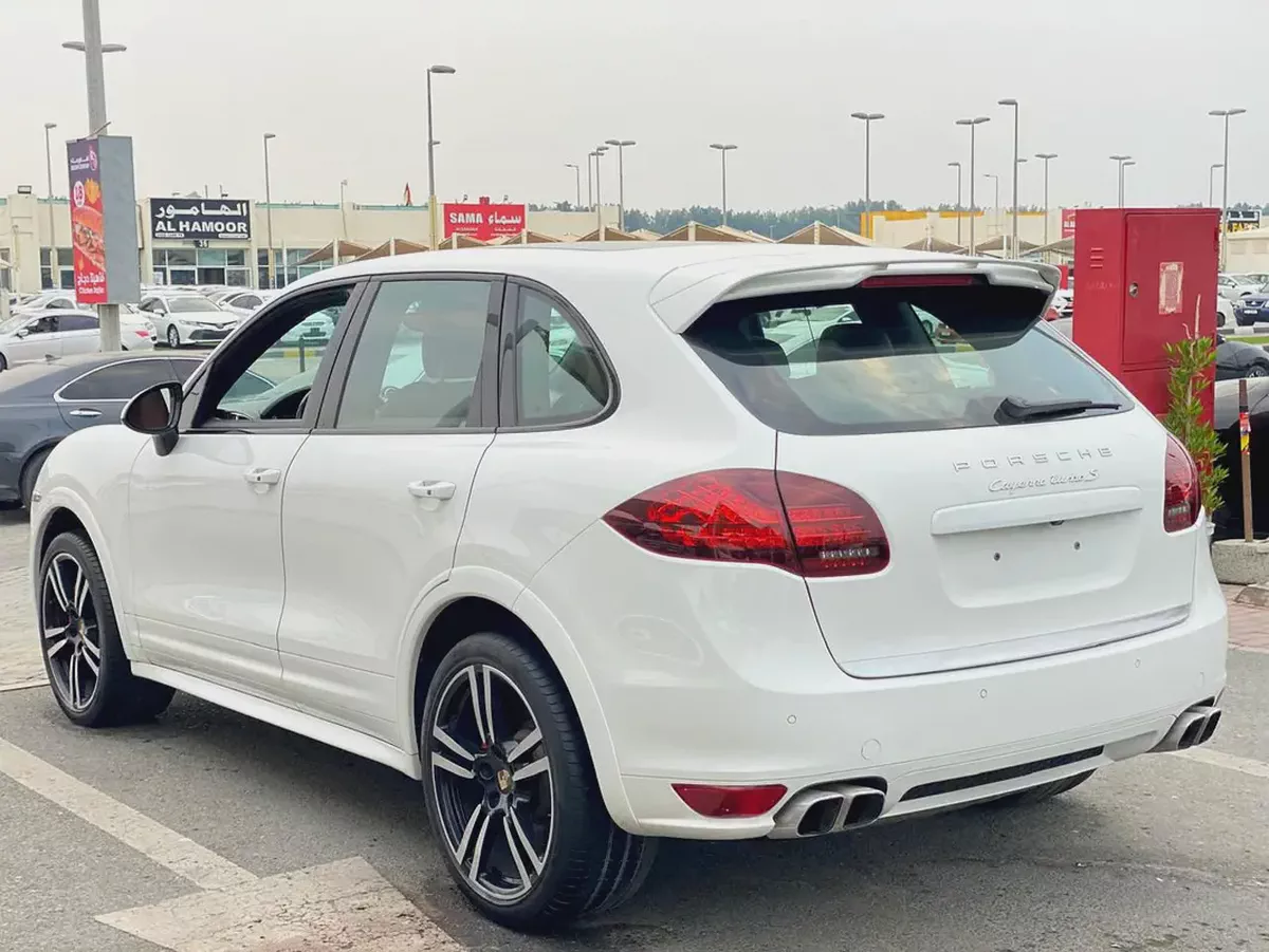 (2014) PORSCHE //CAYENNE //TURBO S //GCC//FULL OPTION// GOOD CONDITION//-6-6