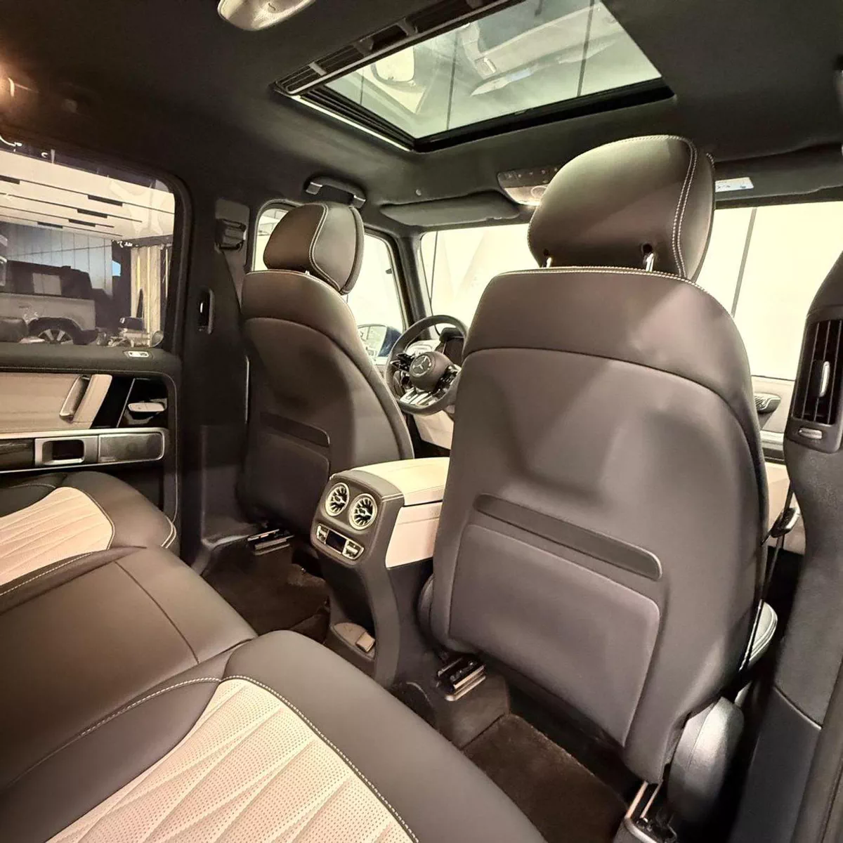 Mercedes Benz G63 AMG STANDARD | Japan Specs-17-0