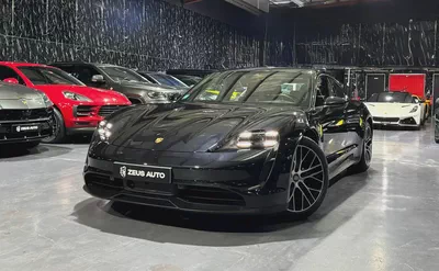 Exclusive Offer | GCC | Very Low Mileage | Warranty 2027 | Al Naboodah Full Service History-0