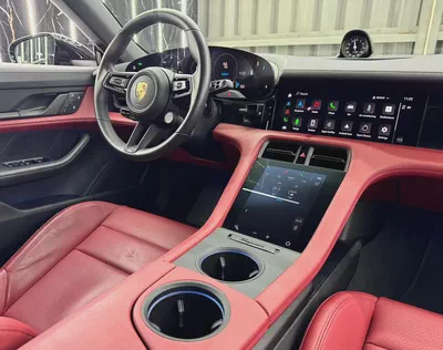 Exclusive Offer | GCC | Very Low Mileage | Warranty 2027 | Al Naboodah Full Service History-14