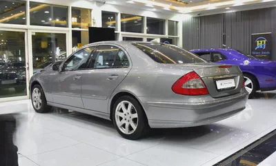EXCELLENT DEAL for our Mercedes Benz E280 ( 2007 Model ) in Grey Color GCC Specs-6