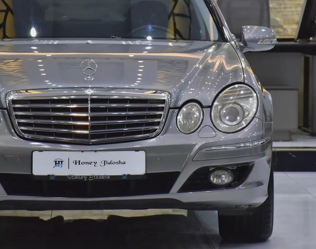 EXCELLENT DEAL for our Mercedes Benz E280 ( 2007 Model ) in Grey Color GCC Specs-3-3