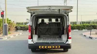Toyota Hiace 2022 GCC Specs - cargo Van,excellent condition-15